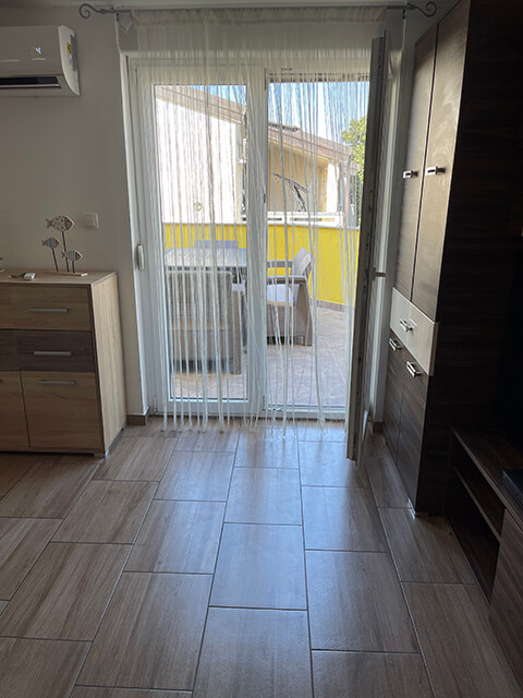 Szálláshely Horvátország Gedeon egyes apartmaház emeleti