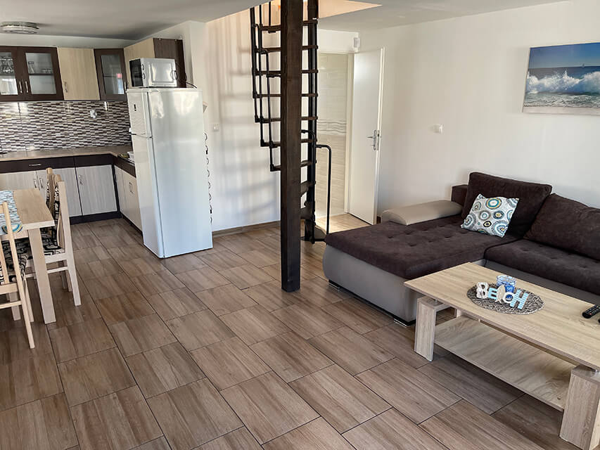 Szálláshely Horvátország Gedeon egyes apartmaház emeleti